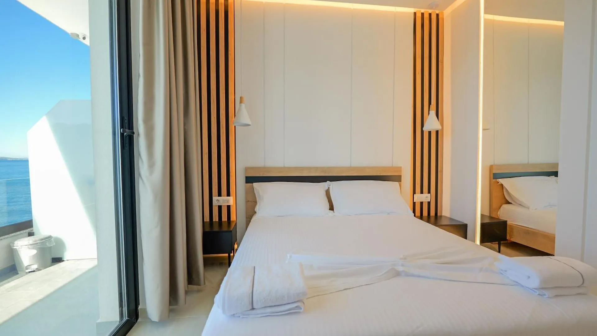 Villa Xhefri Sarandë Albania